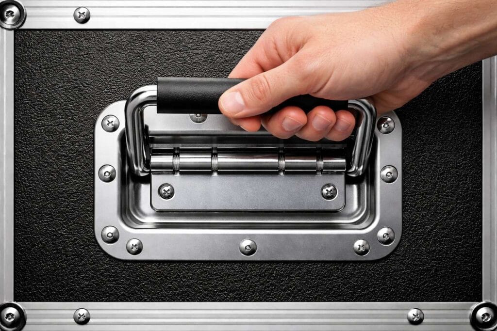 Folding Flight Case Handle The Ultimate Guide To Strength Safety And Smart Transport 0004 1024x683